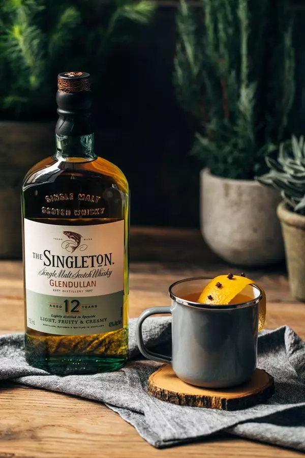 singleton spice scotch cocktail for a cold winter night