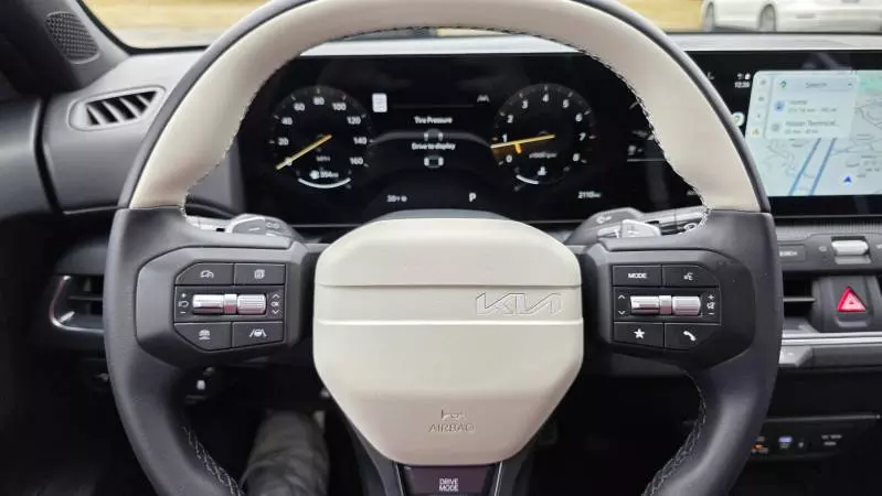 Kia k4
