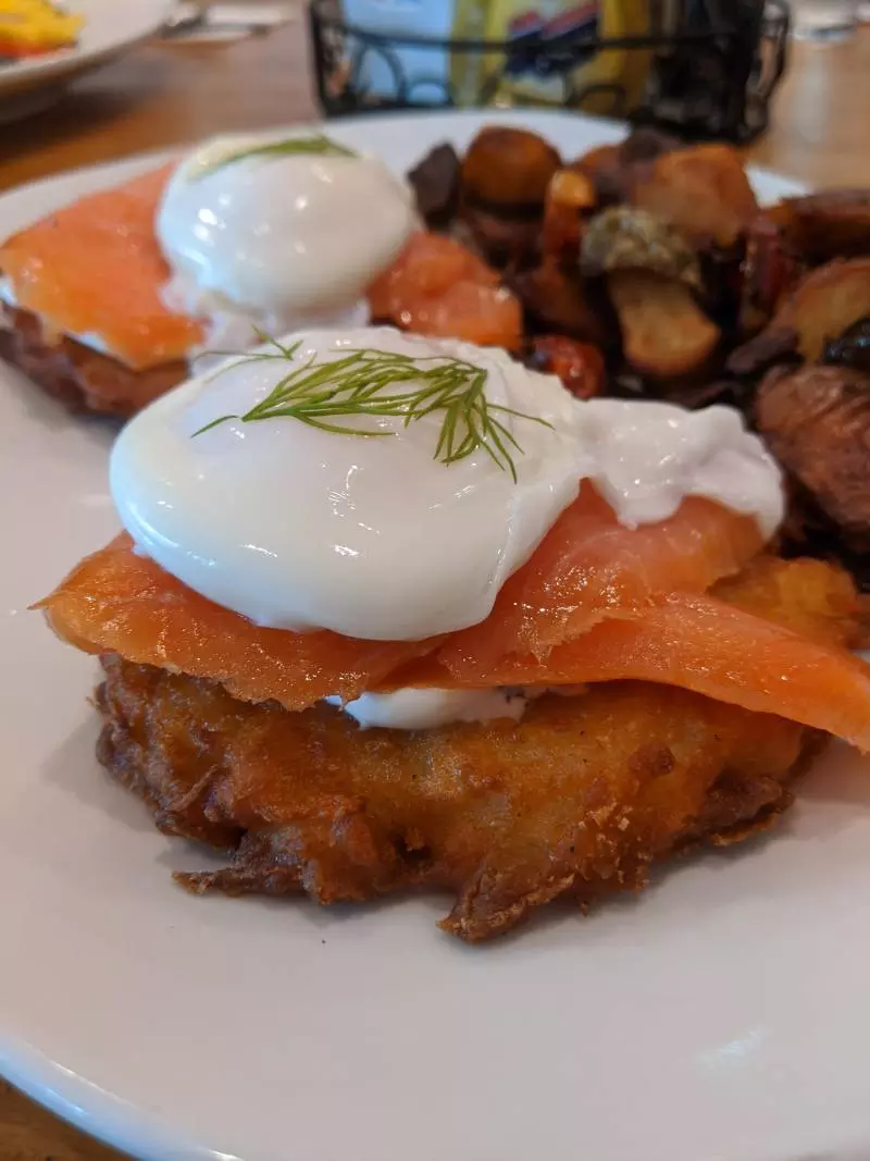 brunch at the nosh beverly hills