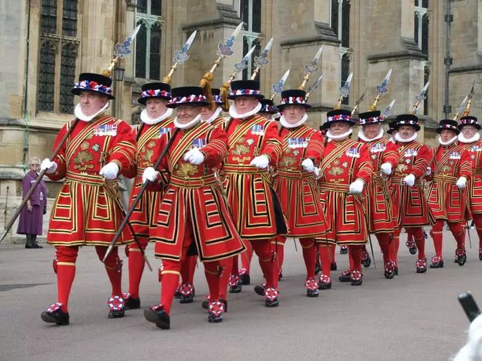 yeoman warders at tower of london