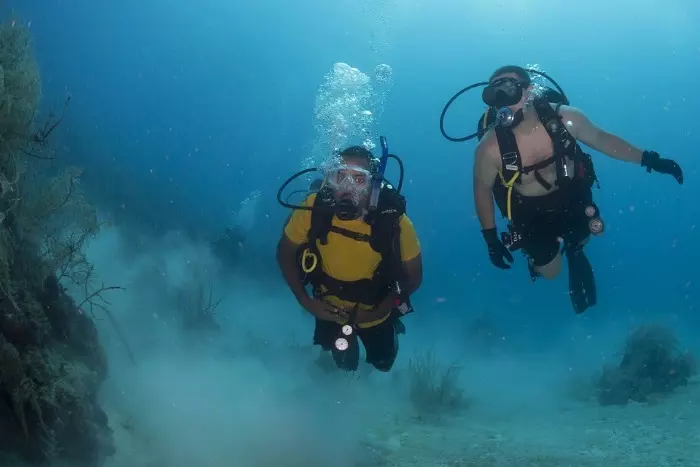 scuba