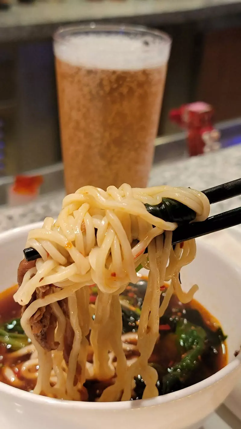 chopsticks noodle bar