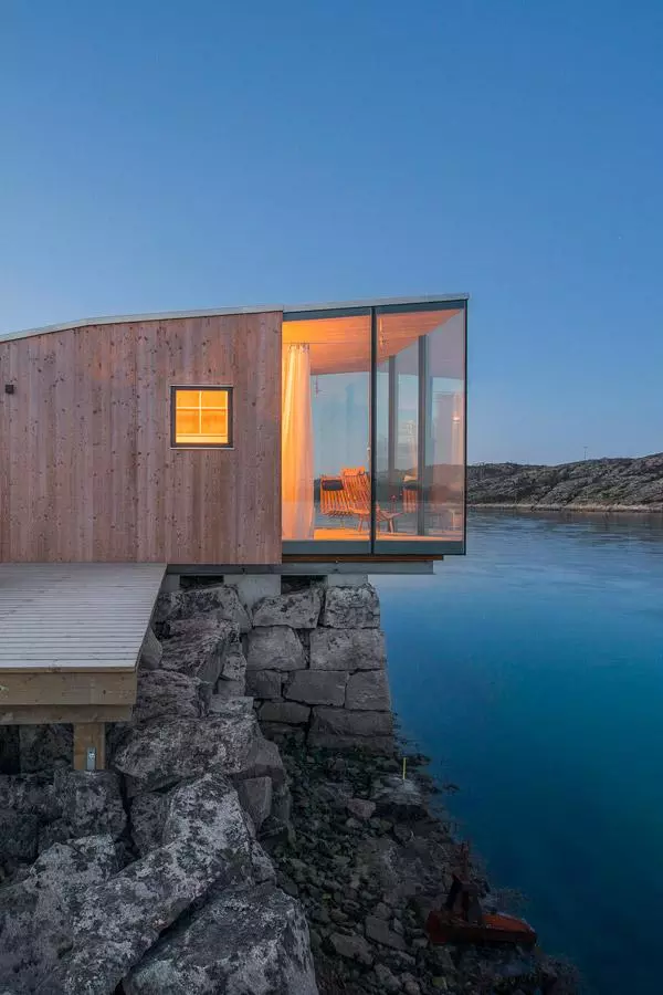 manshausen sea cabins norway arctic sea