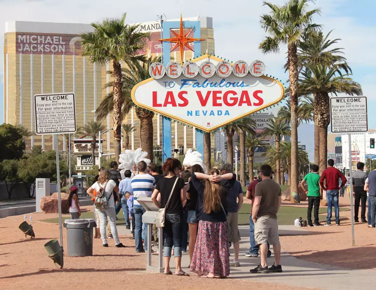 vegas sign small