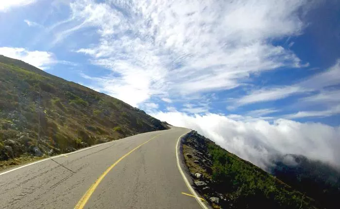 curves on mount washington auto road