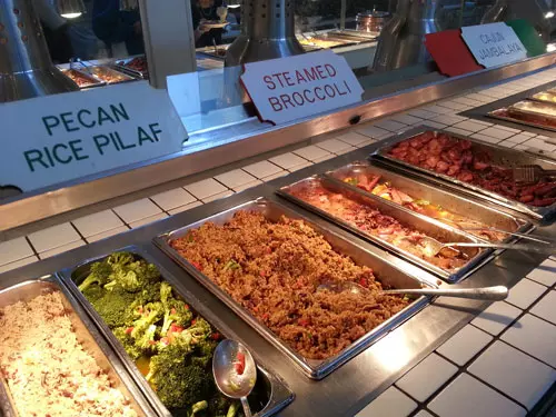 court-of-two-sisters-buffet-2