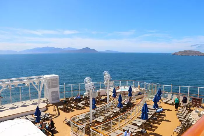spice h20 lounge on norwegian bliss