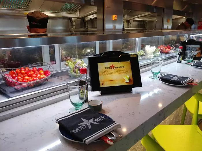 tapas fusion premium restaurant food republic on norwegian bliss