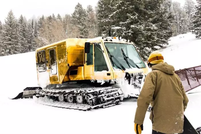 powder mountain snowcat