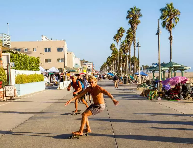 los angeles beach party 
