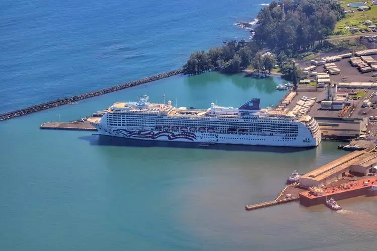 pride of america cruise ship docked in hilo hawaii