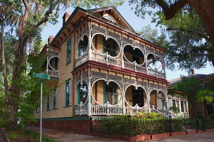 gingerbread house savannah georgia