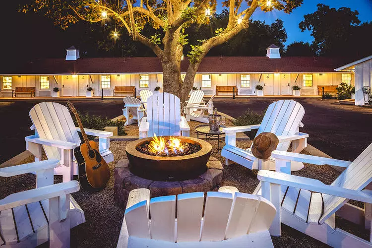 stables inn firepit dusk