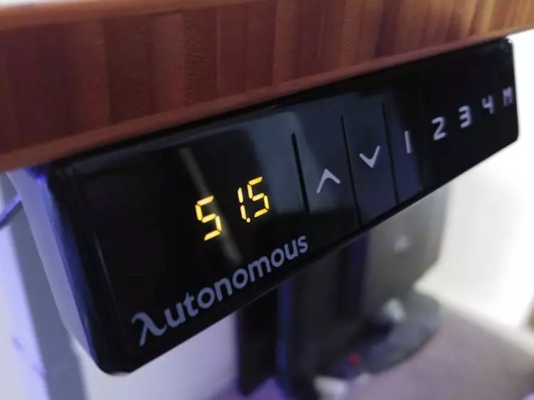 autonomous standing desk adjuster
