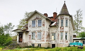 renovating an abandoned house