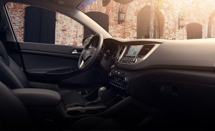 2016 hyundai tucson interior side