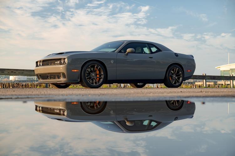 dodge challenger hellcat 2019