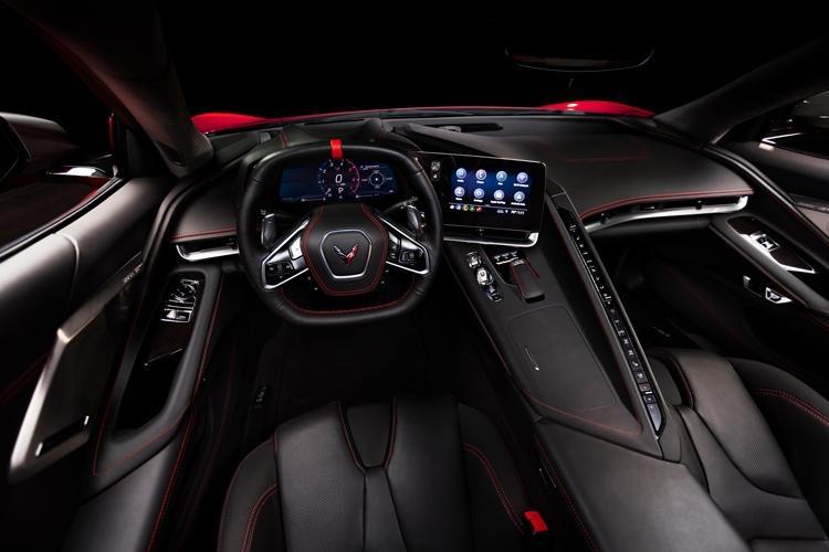 2020 chevrolet corvette stingray cockpit
