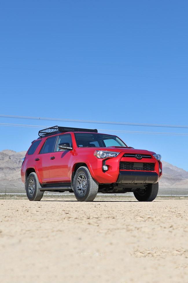 2020 toyota 4runner venture special edition on mint 400 course