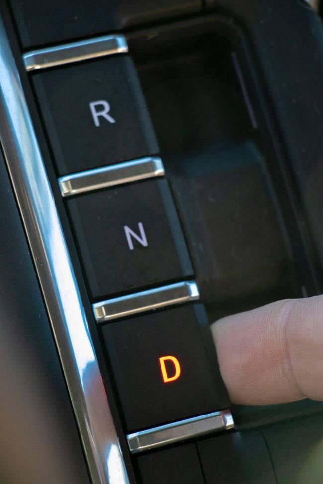transmission buttons on chevy tahoe 2021