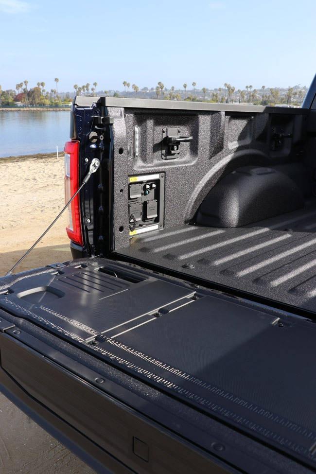 f 150 tailgate and Pro Power Onboard