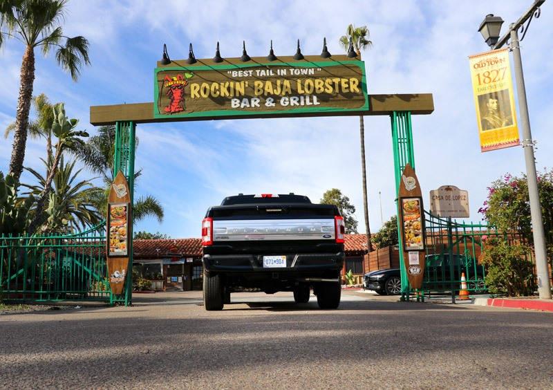 ford f150 platinum tailgate