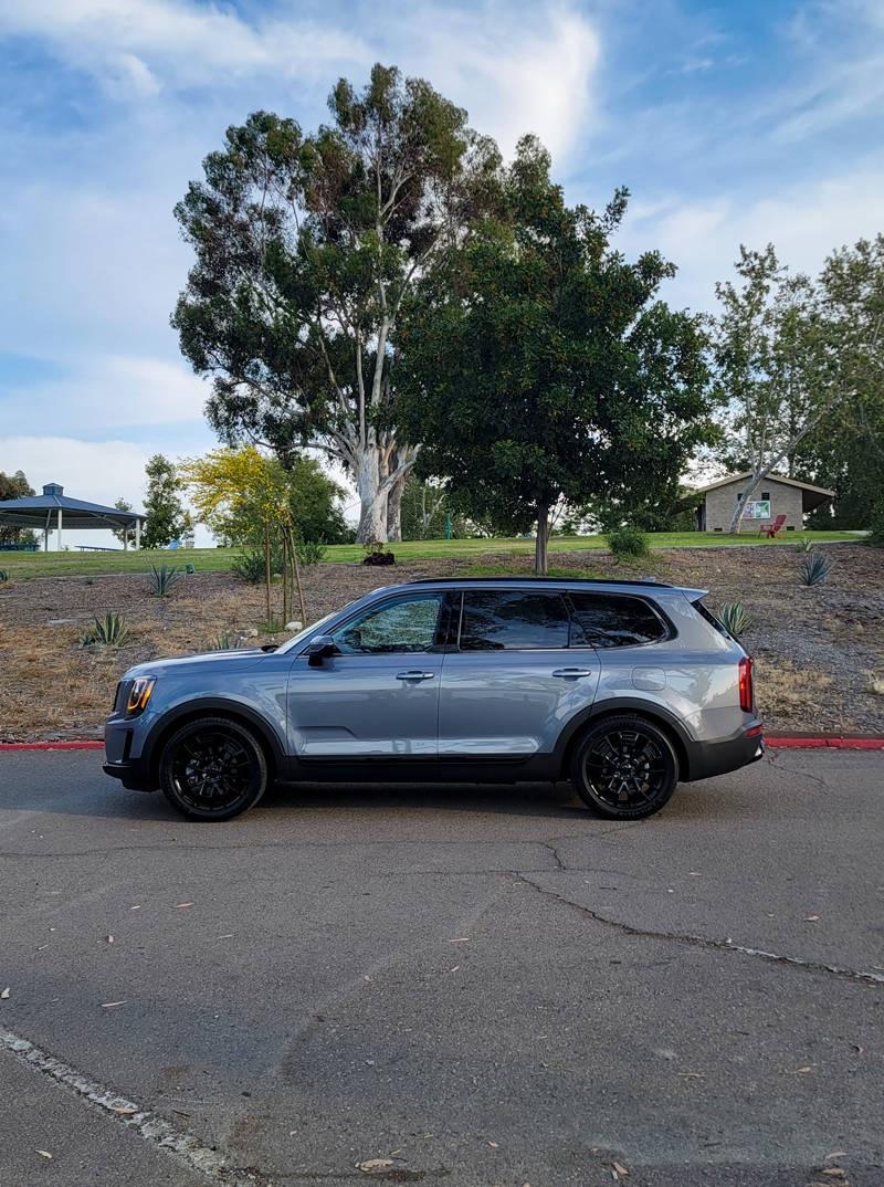 kia telluride sx