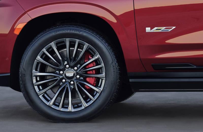 2023 cadillac escalade v 055 1