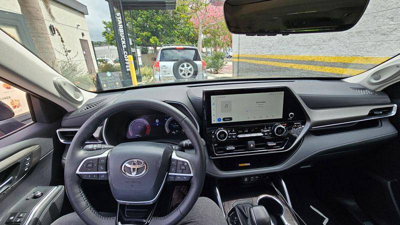 highlander limited dash