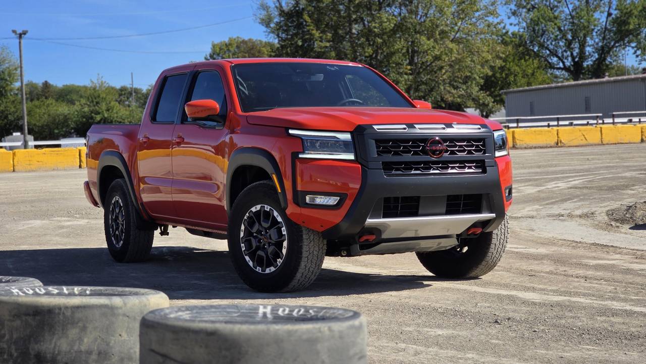 2025 nissan frontier pro-4x