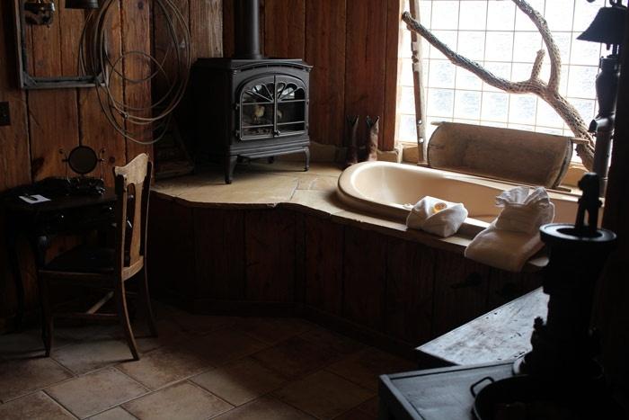 whirlpool tub