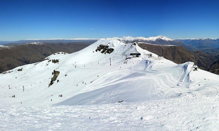 wanaka ski fields new zealand