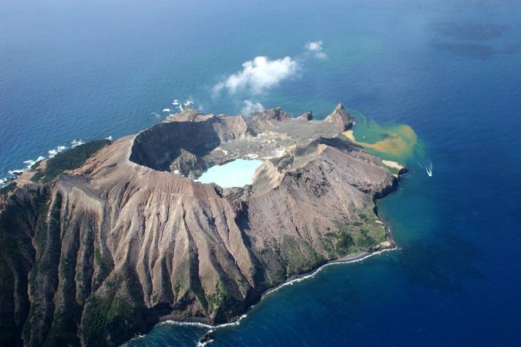 white island volcano