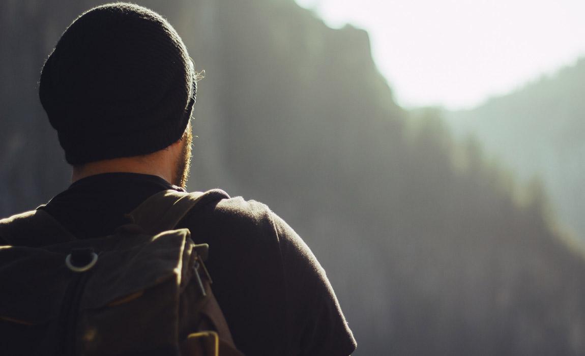 solo travel advice for men