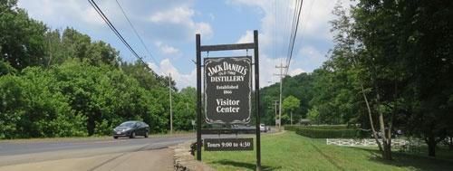 jack-daniels-distillery-sign