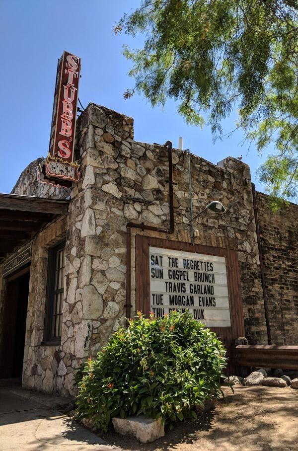stubbs bbq live music venu in austin