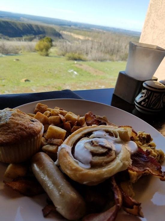 breakfast view