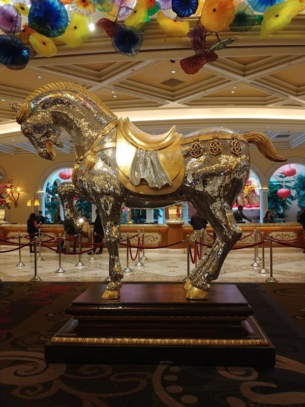 bellagio mirrorred horse sculpture tang dynasty horse