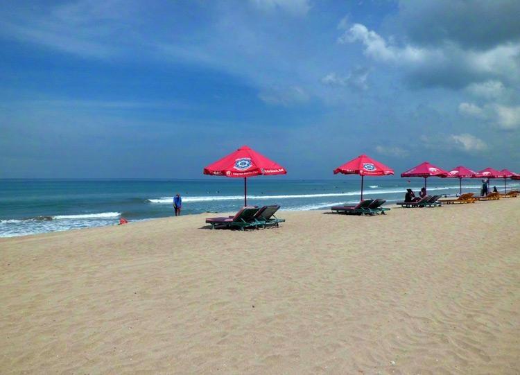 pantai kuta beach bali indonesia