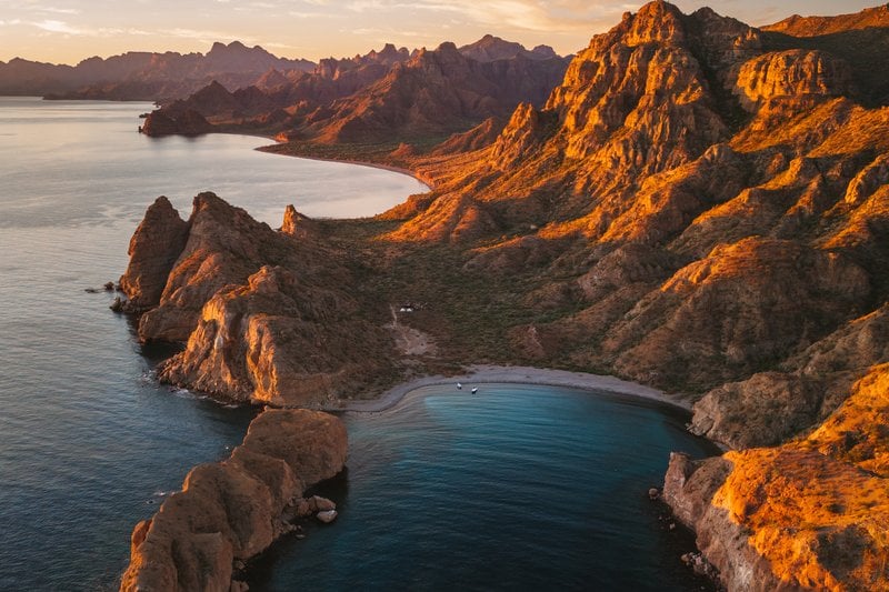 Sea of Cortez coastline near Loreto, Baja California Sur (photo credit: Andrew Optics, Villa del Palmar at the Islands of Loreto)