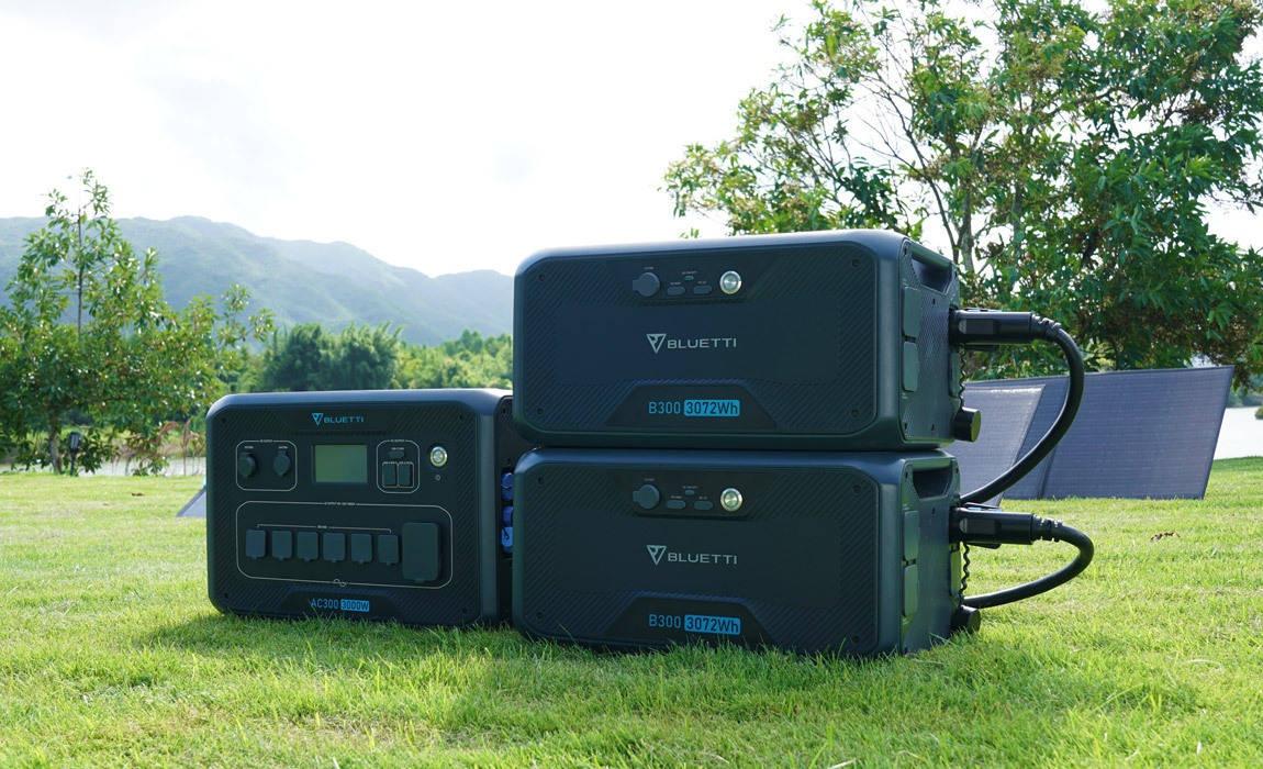 BLUETTI AC300 Power Station