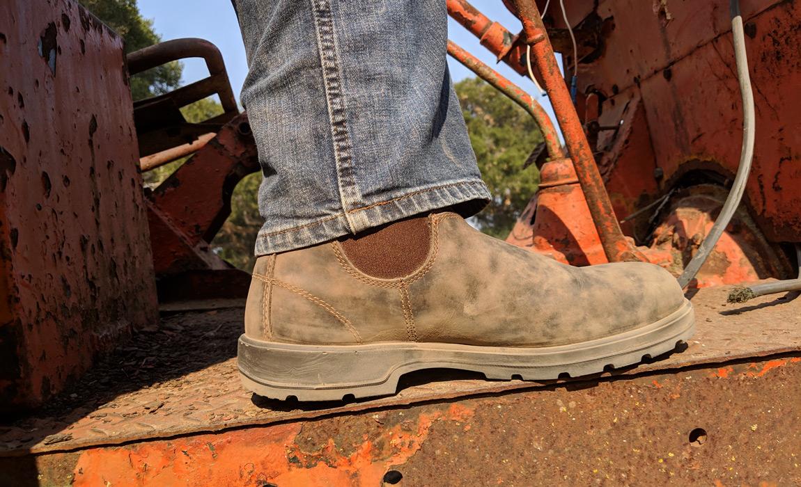 blundstone boots on feet