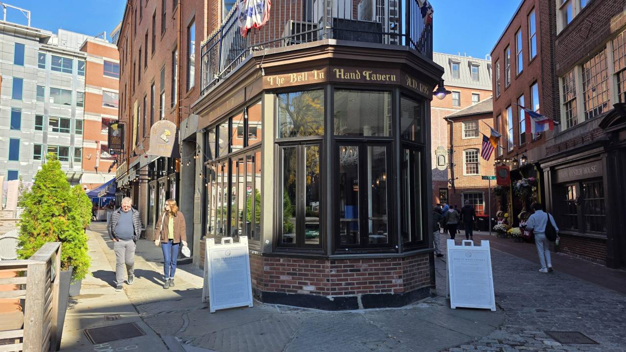 bell in hand oldest tavern in the unted states