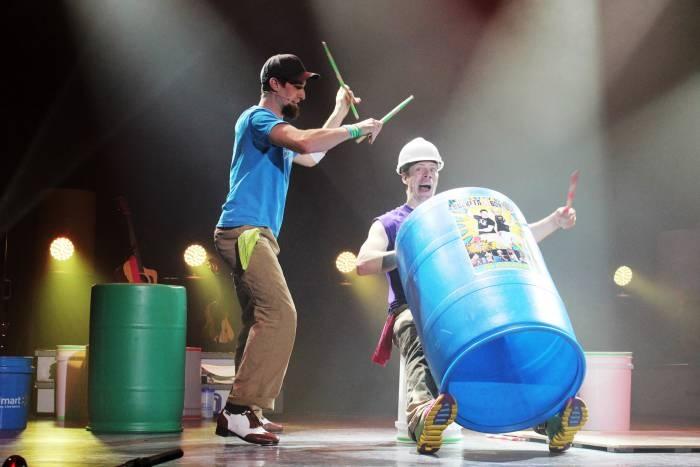 bucket and boards show in branson