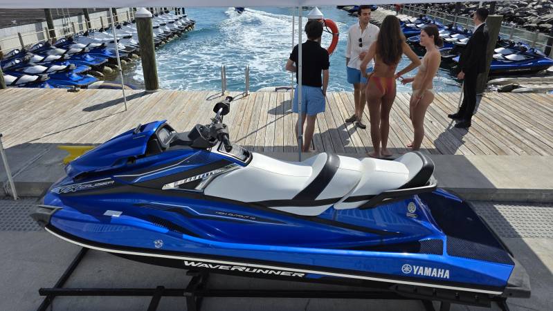 waverunner rentals