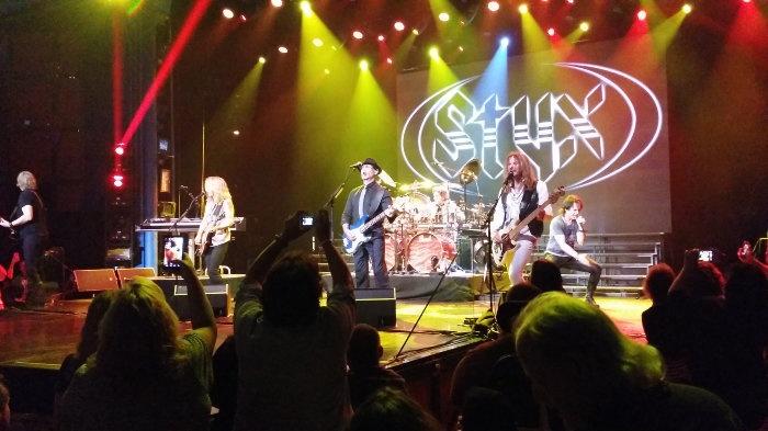 styx-on-stage-chucky