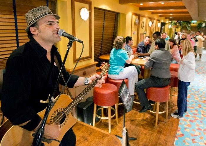 live music red frog
