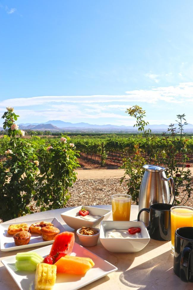 free continental breakfast delivered to bungalow
