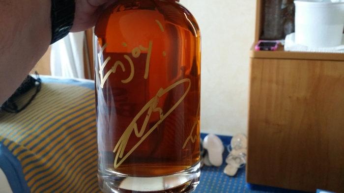 signed bottle seven fathoms