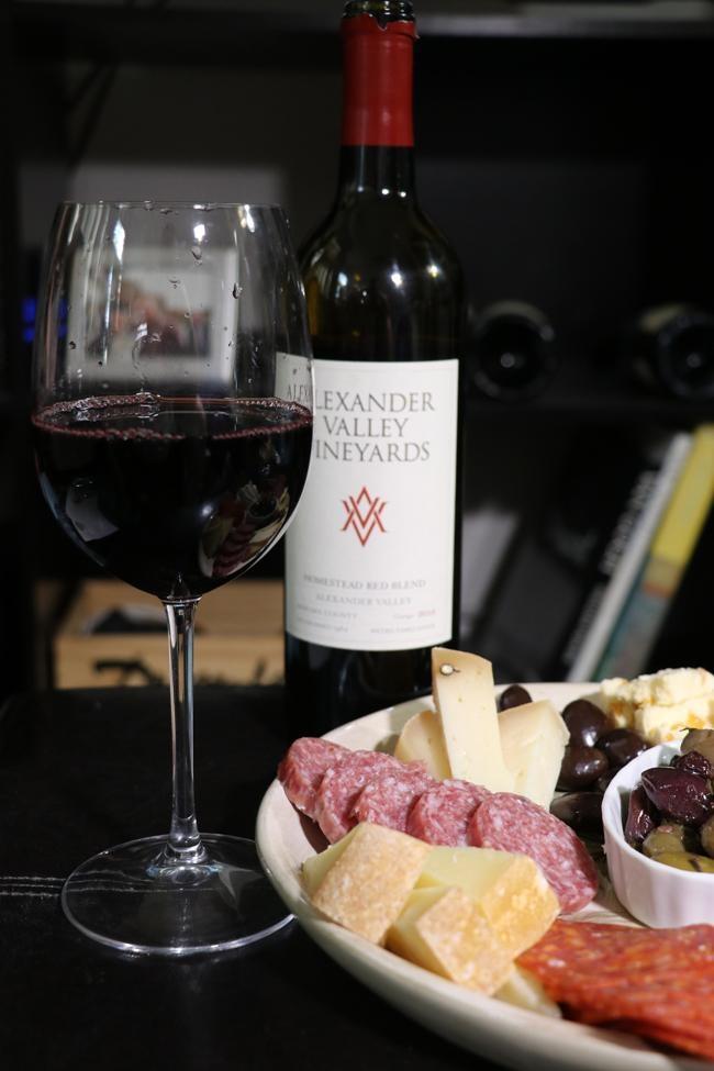 alexander valley vinyard sonoma valley red blend